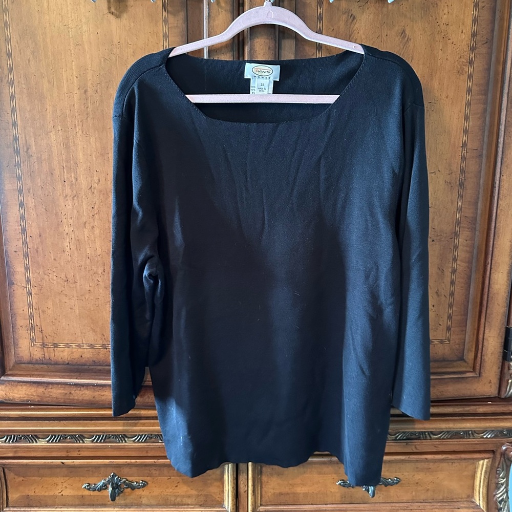 Talbots Black Long Sleeve Scoop Neck Knit Top